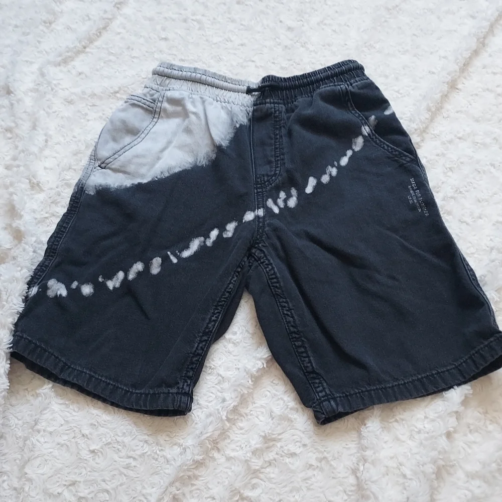Zara Black & Gray Cool Tie-dye Beach Shorts youth 10 Outdoor Summer Vacation